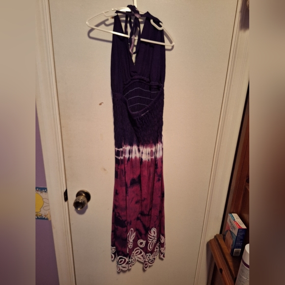 Halter neck summer dress - Picture 4 of 6